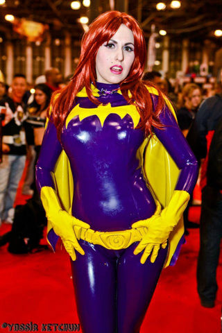 Latex Cosplay: Batgirl inspired costume