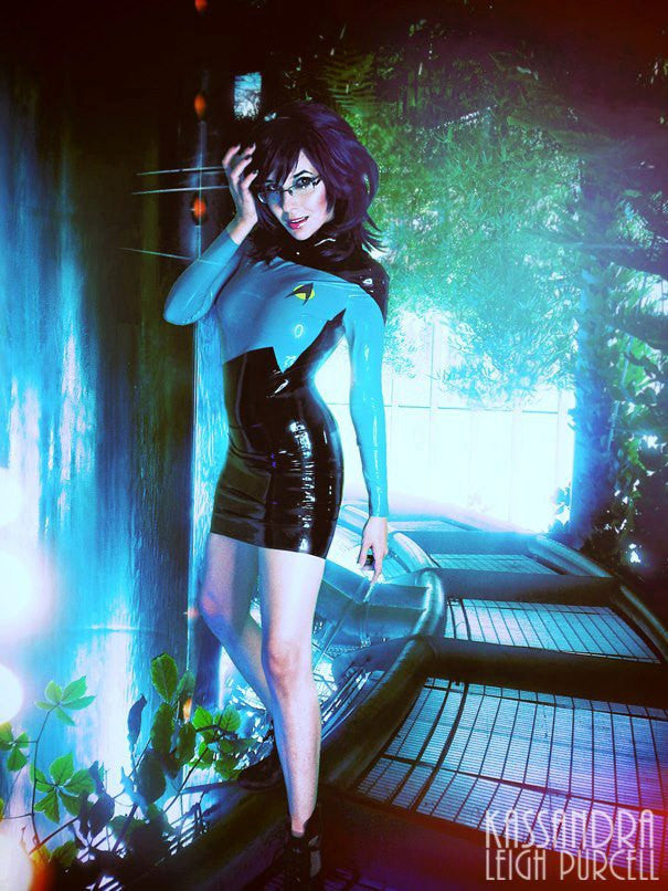 Latex Cosplay: Star Trek inspired TNG/DS9 Uniform Dress